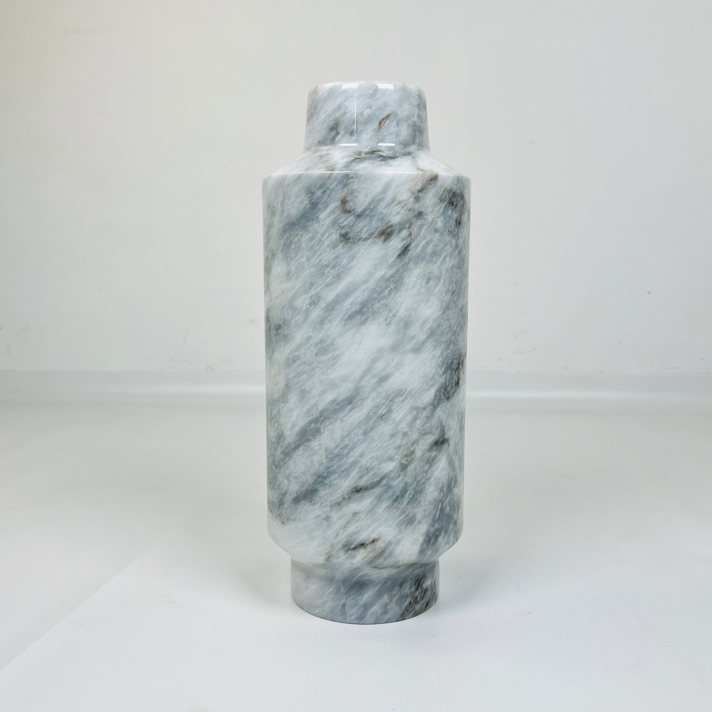 Cylindrical Vase - Gray