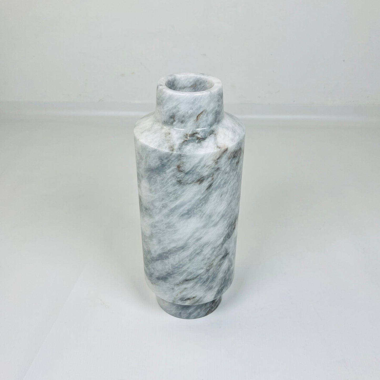 Cylindrical Vase - Gray