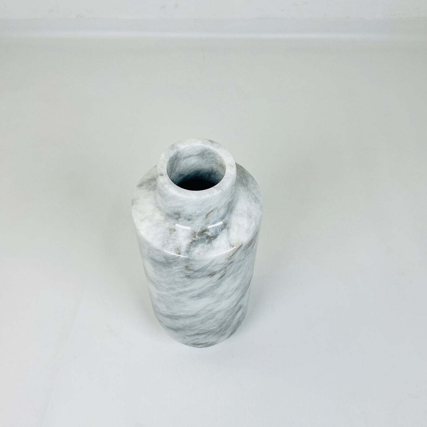 Cylindrical Vase - Gray