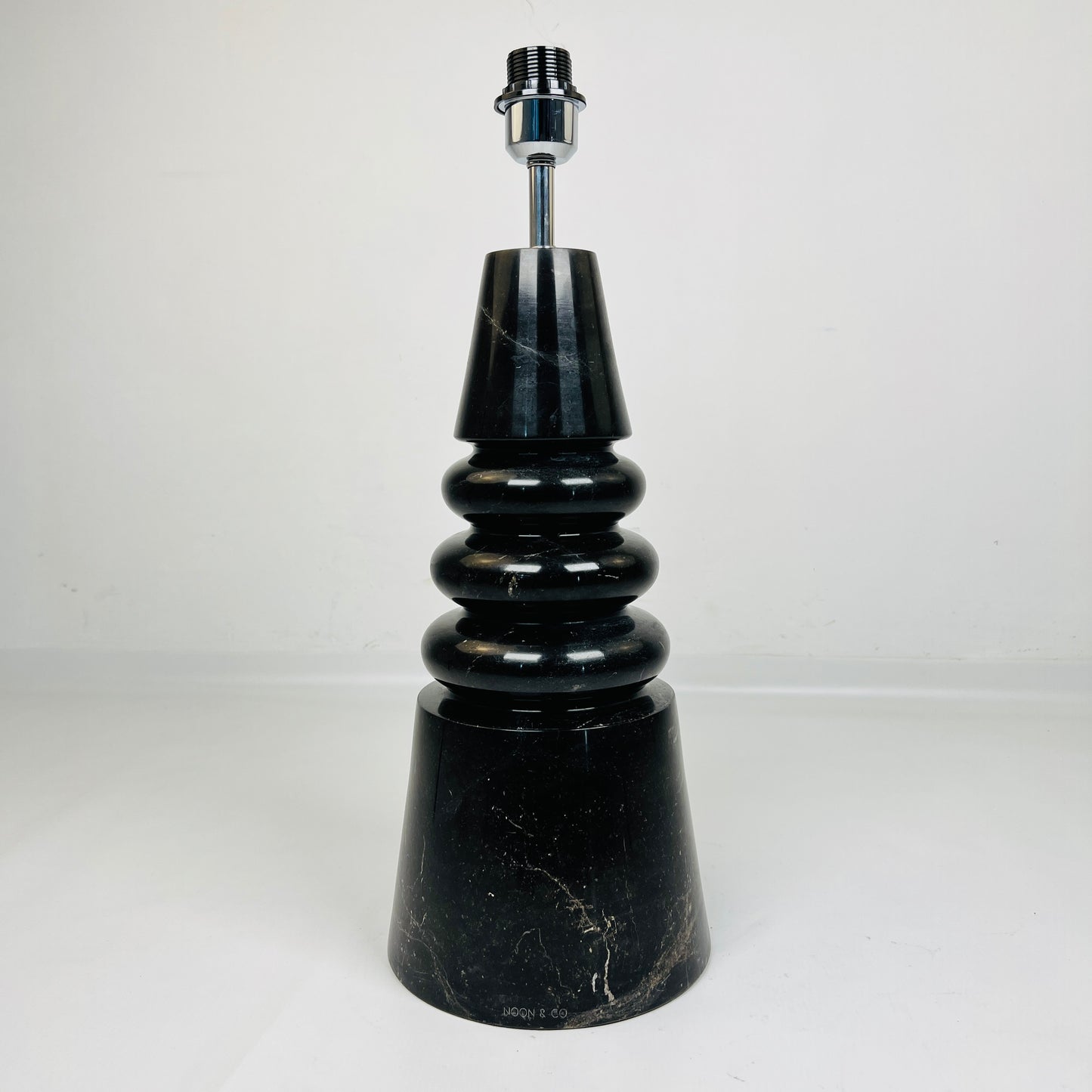 Spindle Table Lamp - Black