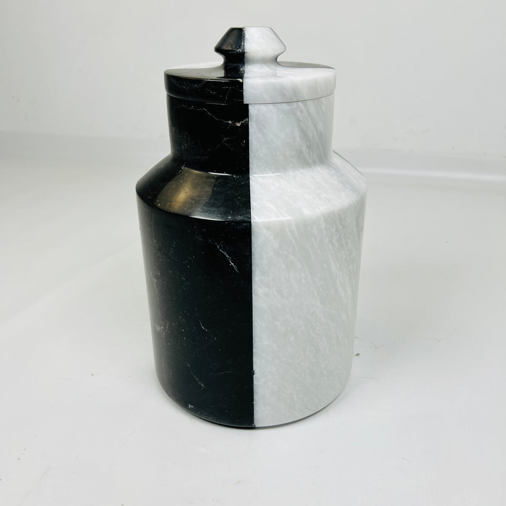 Black & White Jar