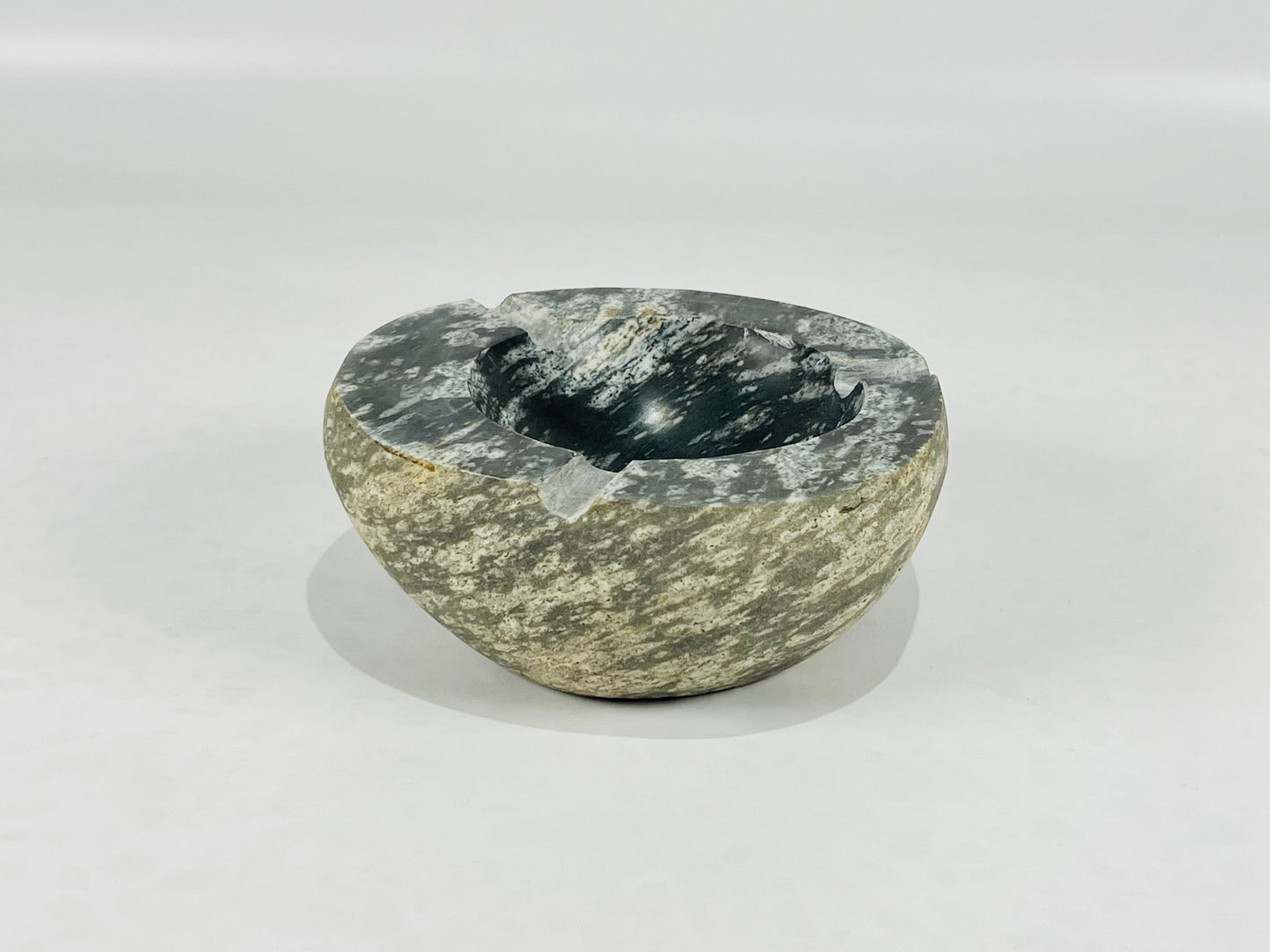 Black & Grey Ash Tray - Riverstone