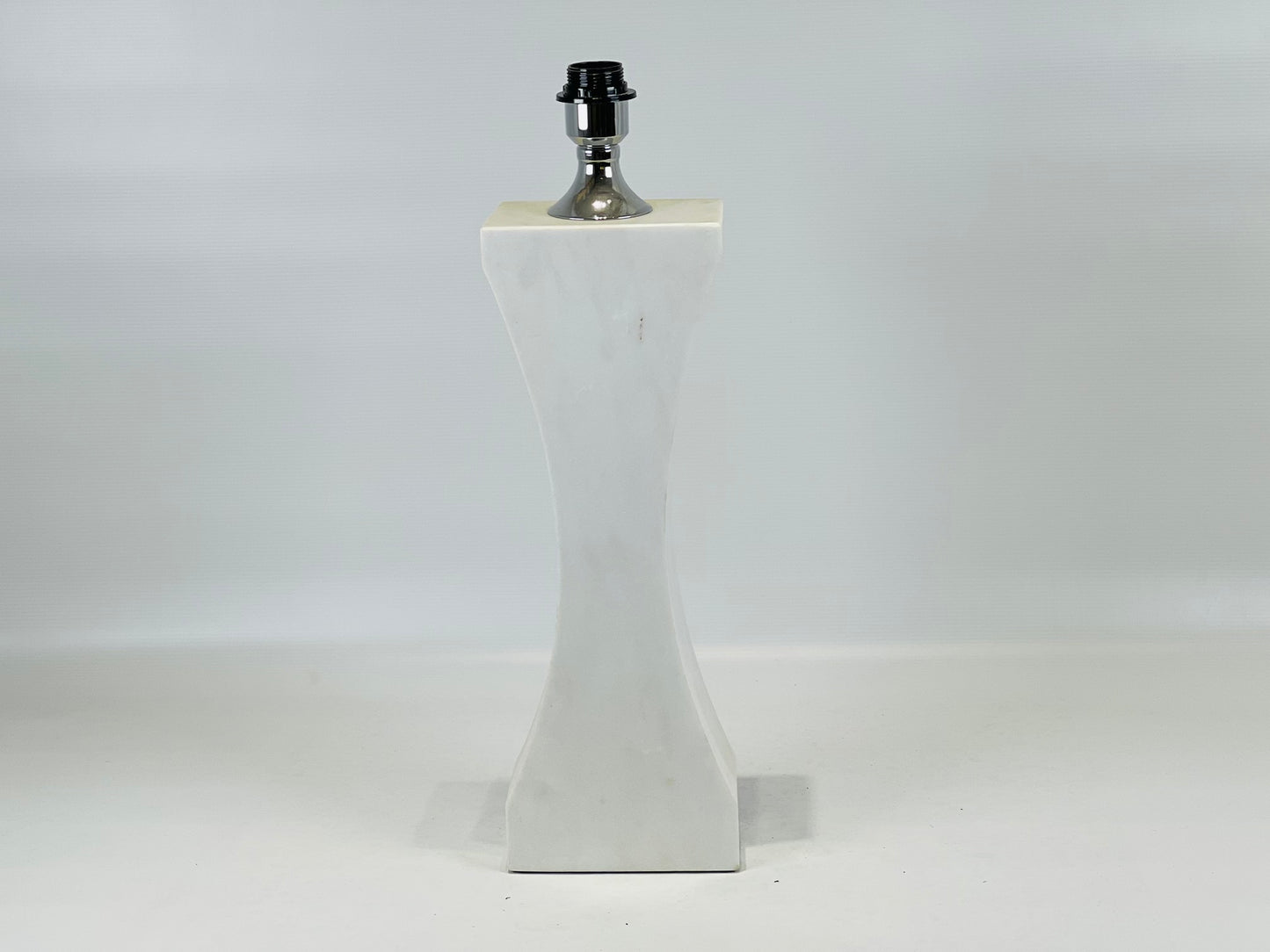 Hourglass Table Lamp - White