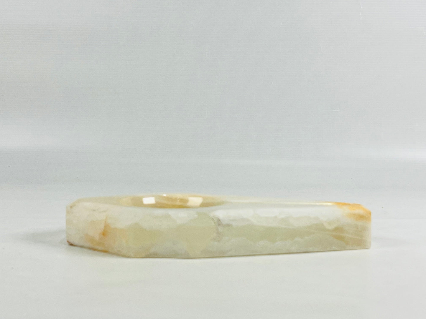 Ivory Marble Ash Tray - Onyx