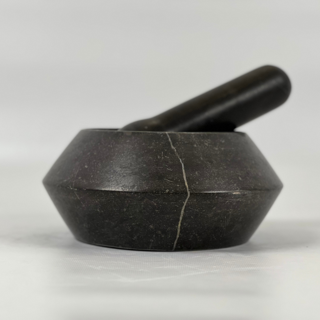 Dark Chocolate Brown Mortar & pestle