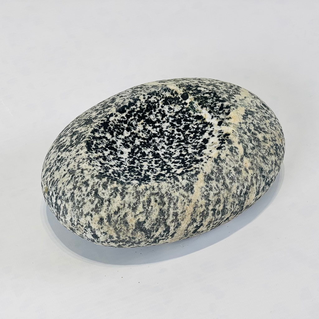River Stone White Dotted Soap Dish