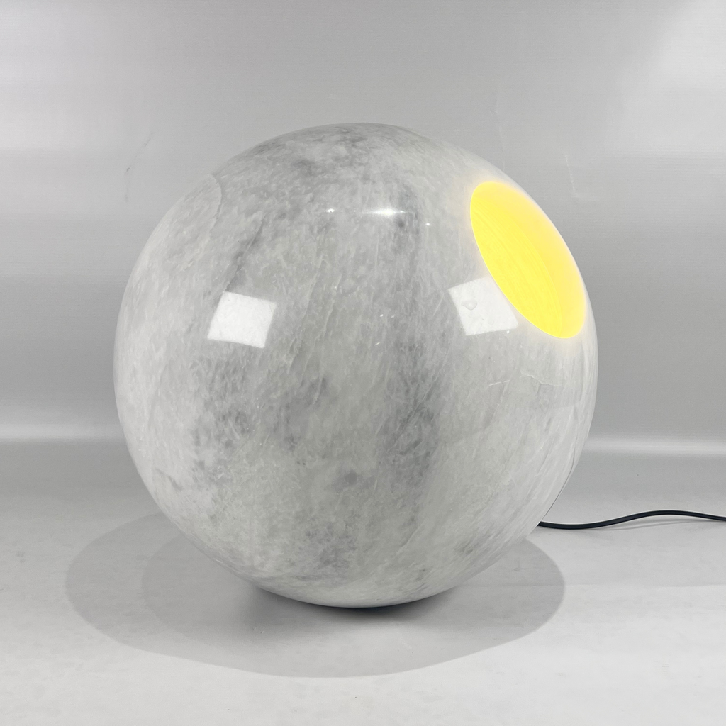 Spherical Table Lamp