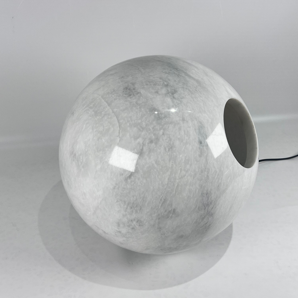 Spherical Table Lamp