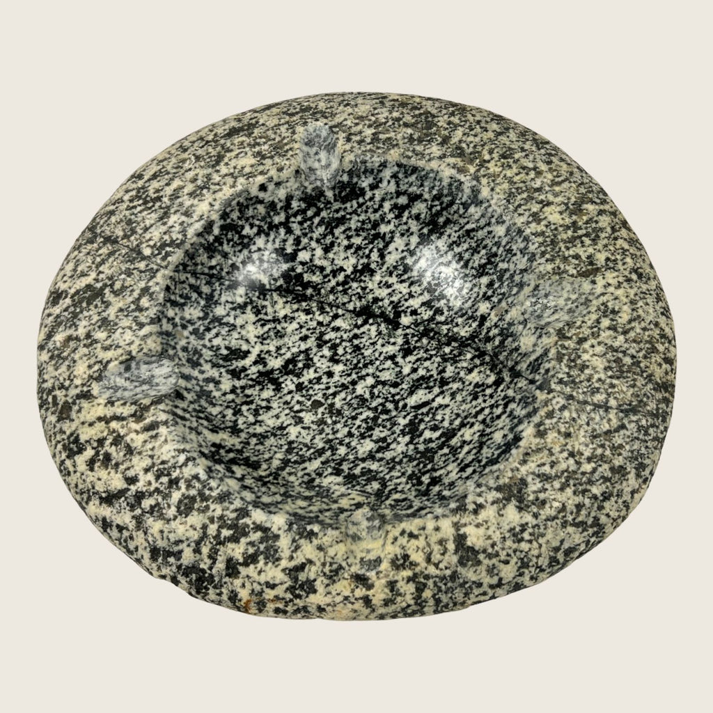 River Stone Dotted Swiss Ash Tray