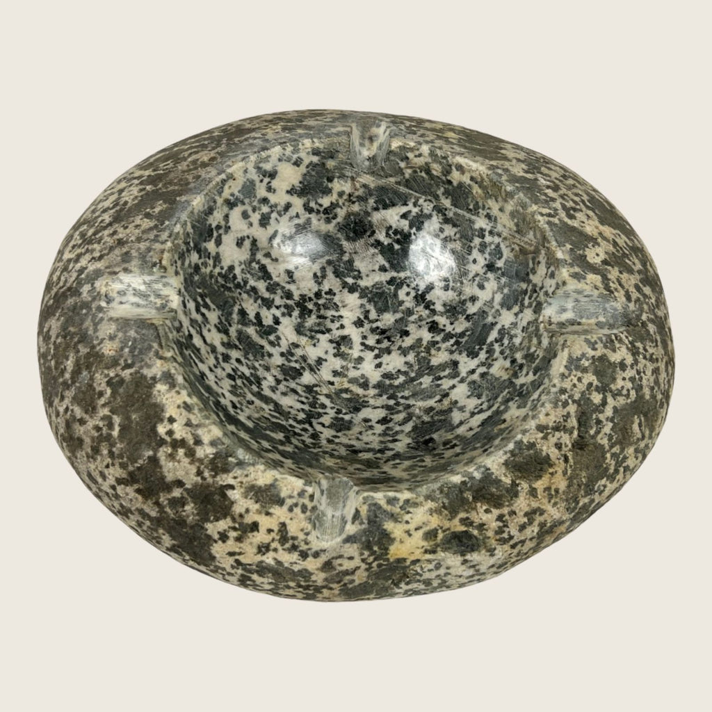 River Stone Black Pepper Ash Tray