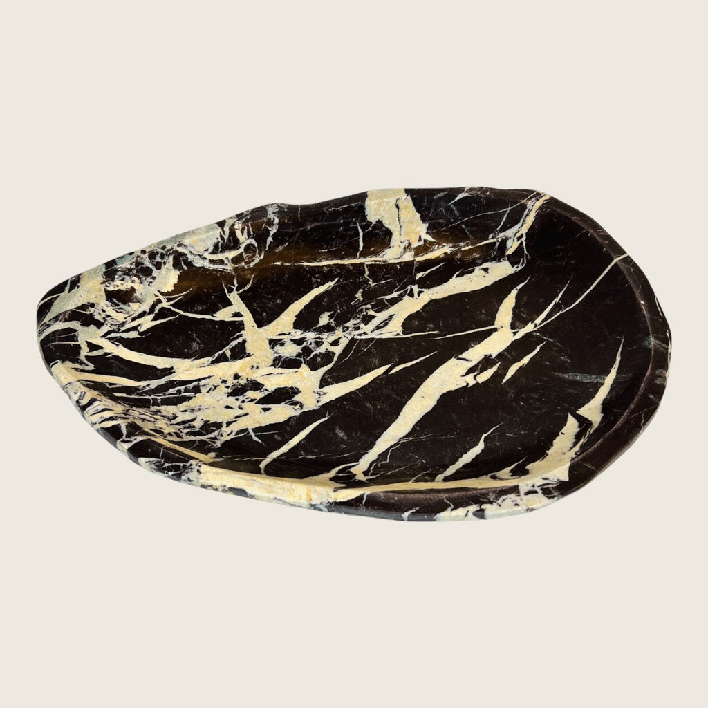 Irregular Marble Black and White Tray