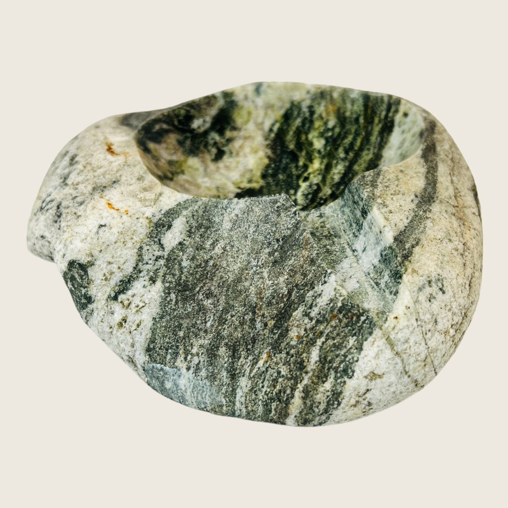 River Stone Deep Grey Streak Ash Tray