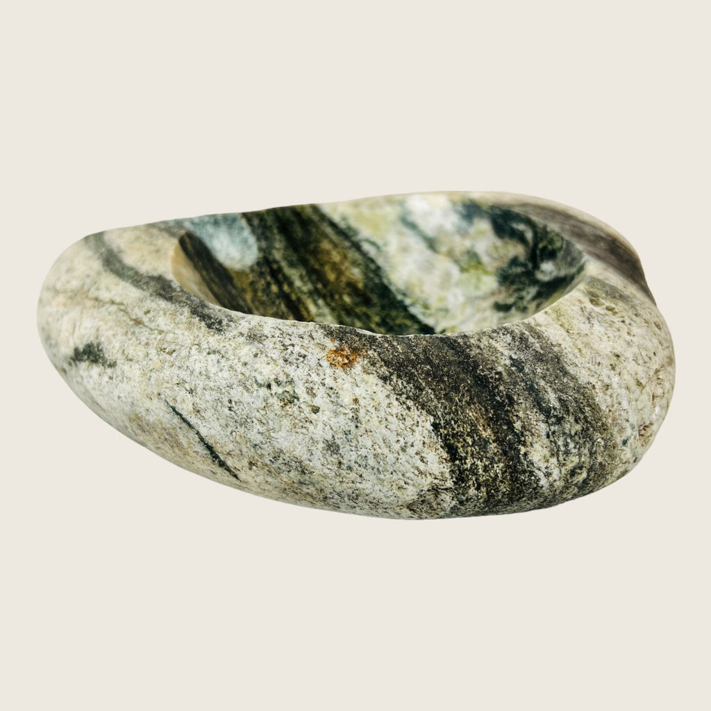 River Stone Deep Grey Streak Ash Tray