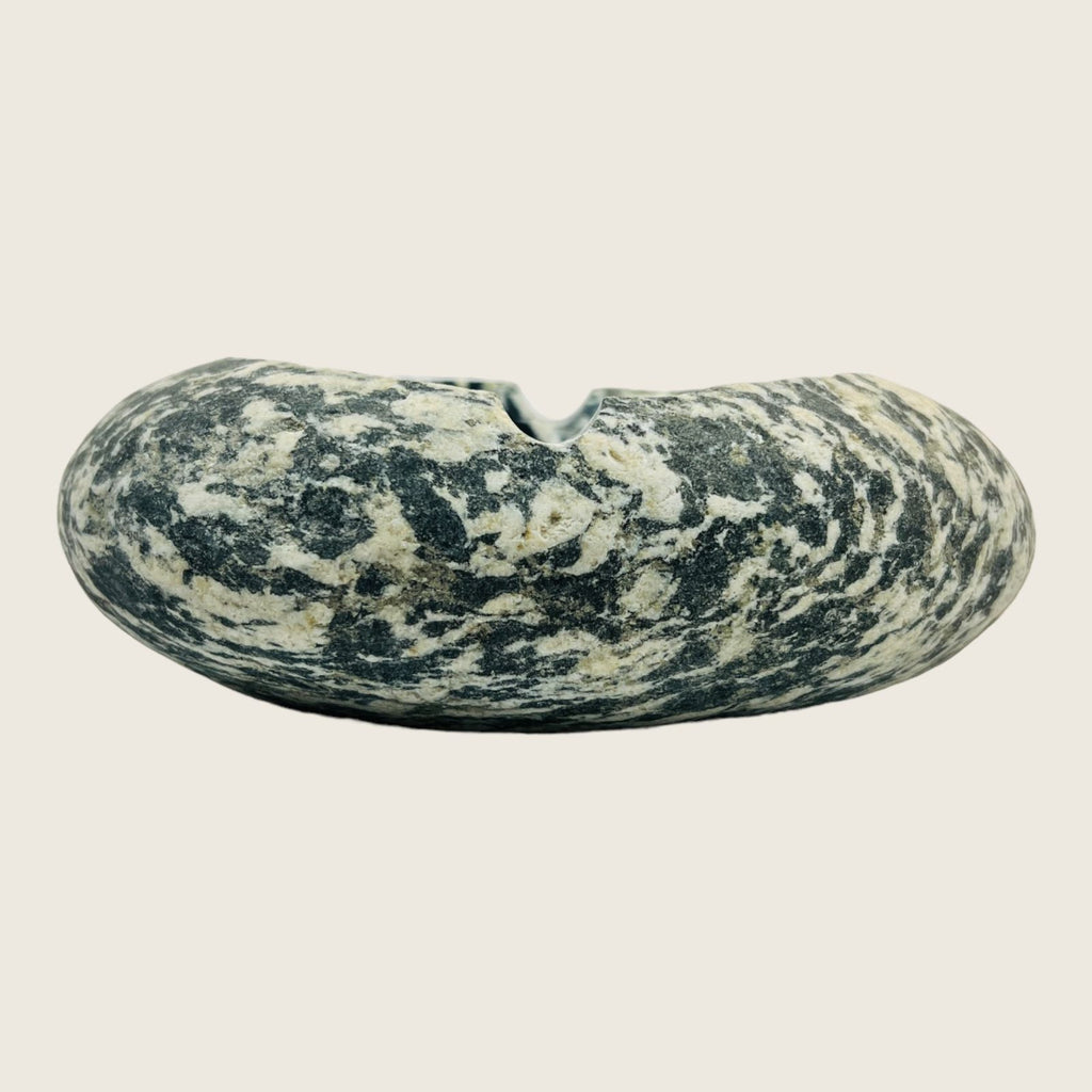 River Stone White Splash Ash Tray