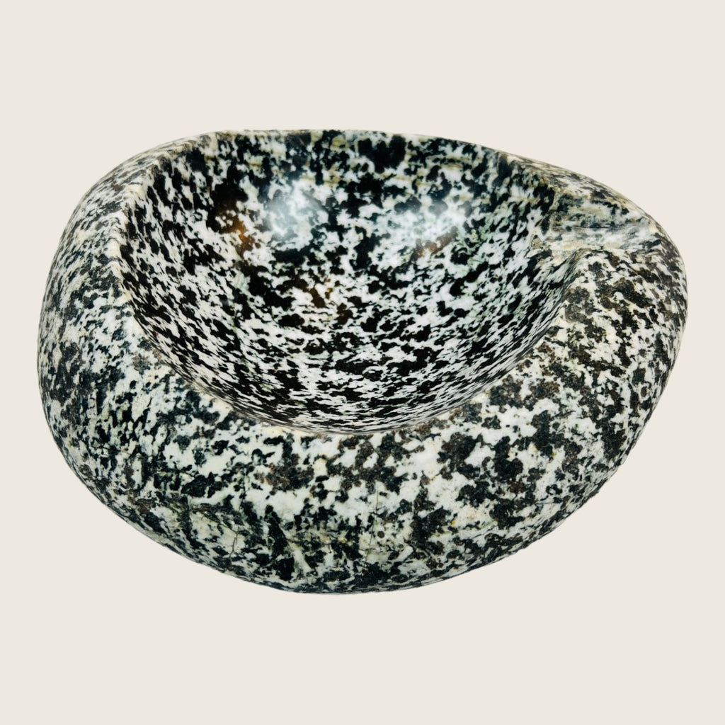 River Stone White Speckled Ash Tray