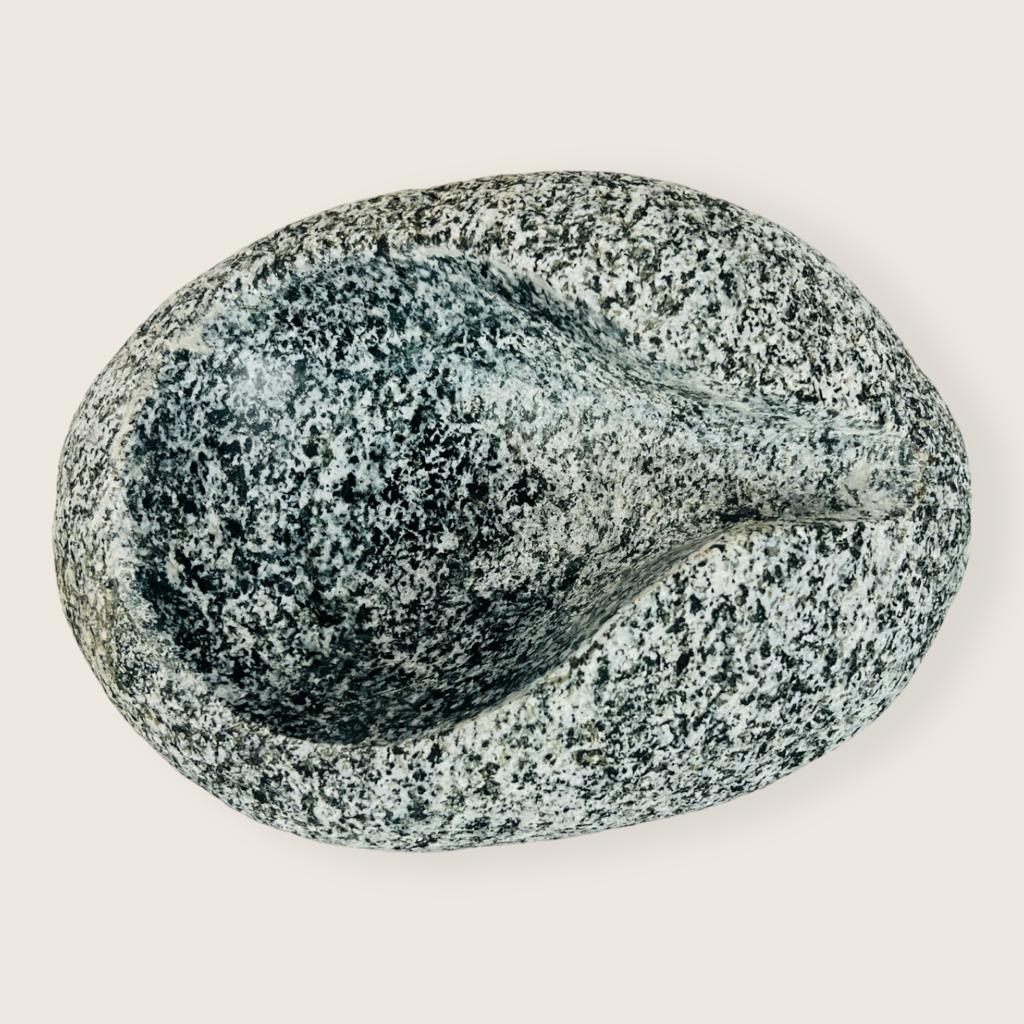 River Stone Tear Drop Ash Tray