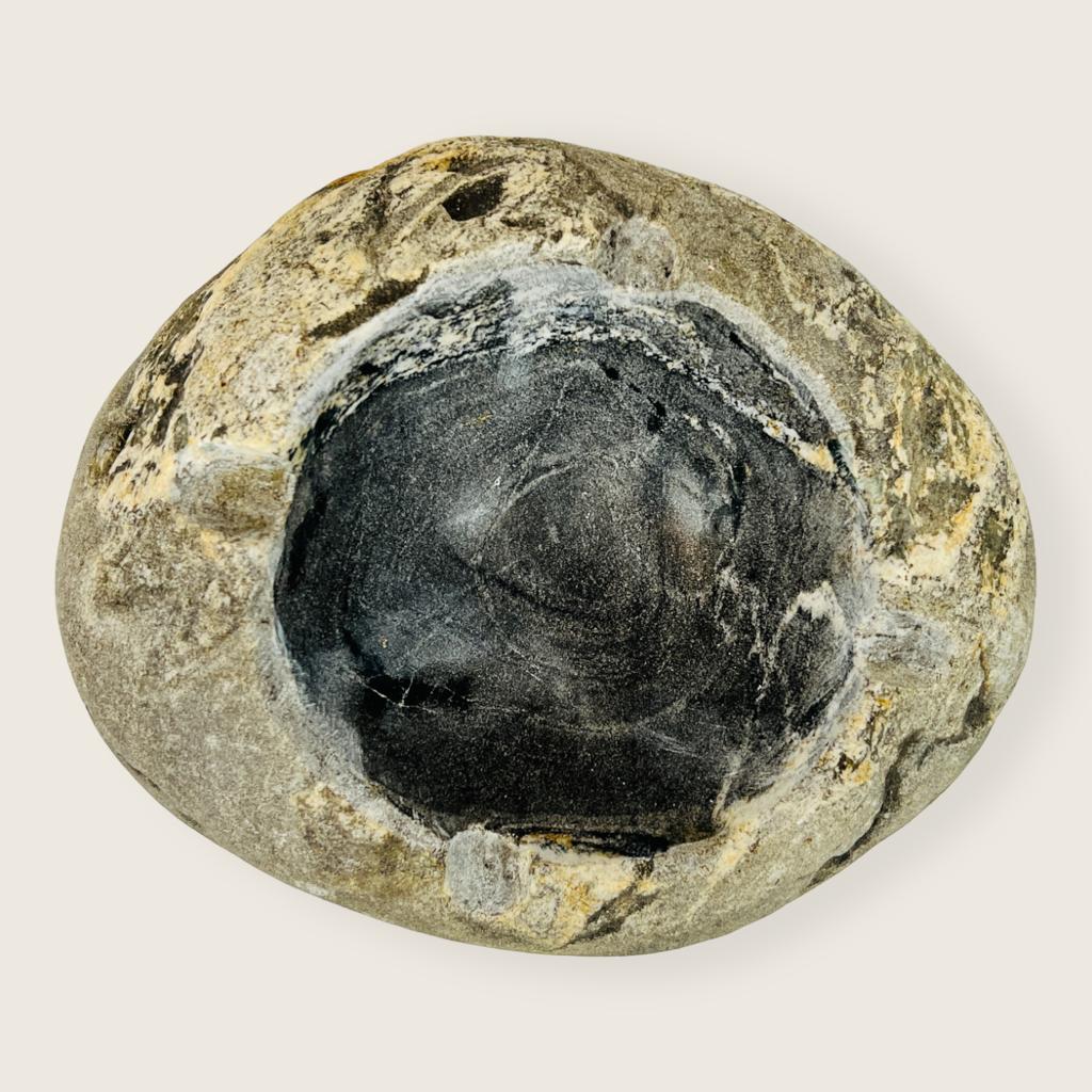 River Stone Mushy Mud Ash Tray